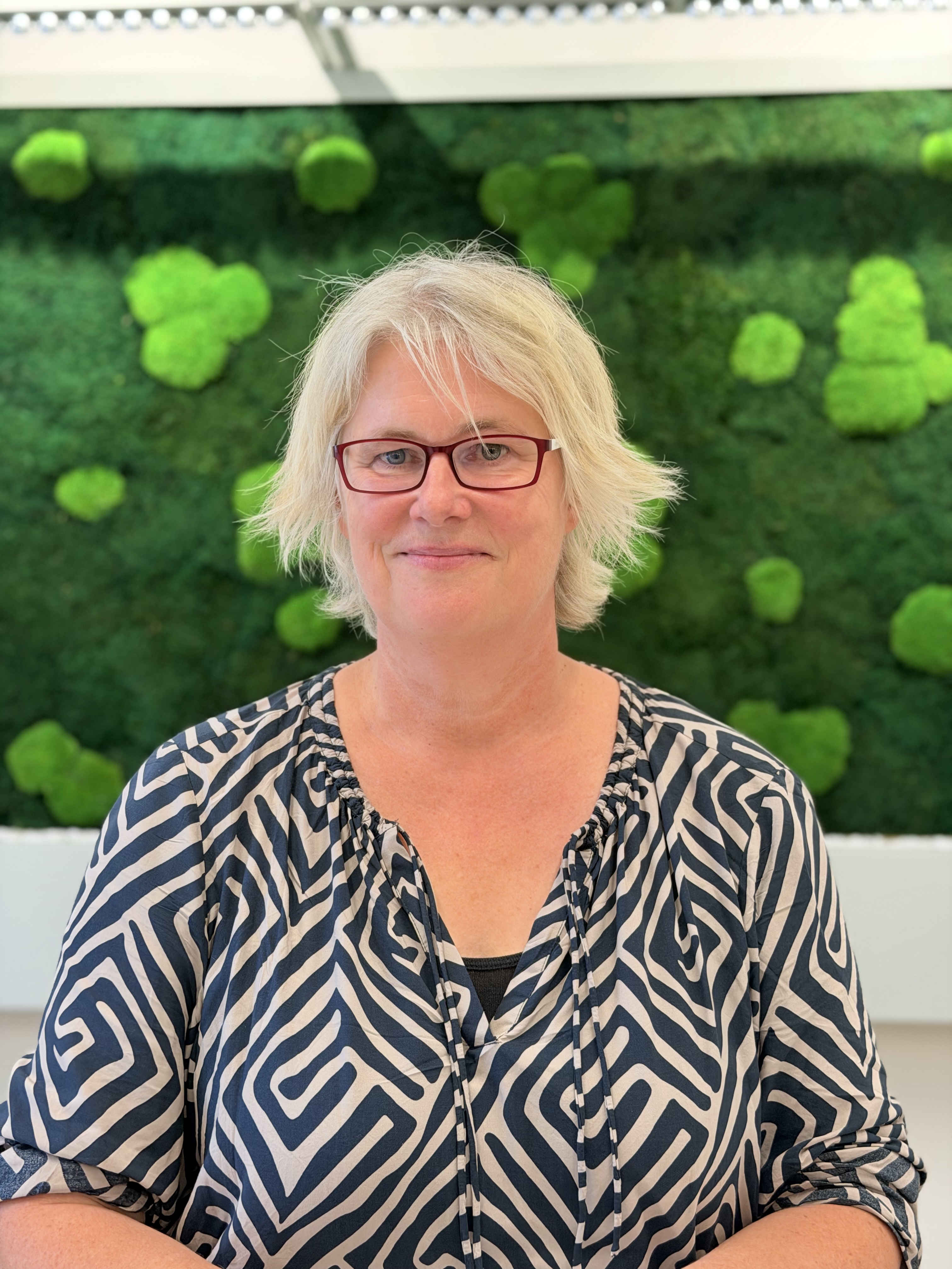 Porträtfoto Eva Jonas